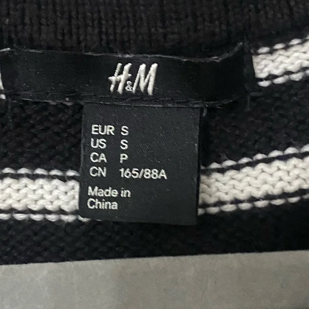 H&M Black and White Striped Gold Button Cardigan Sweater